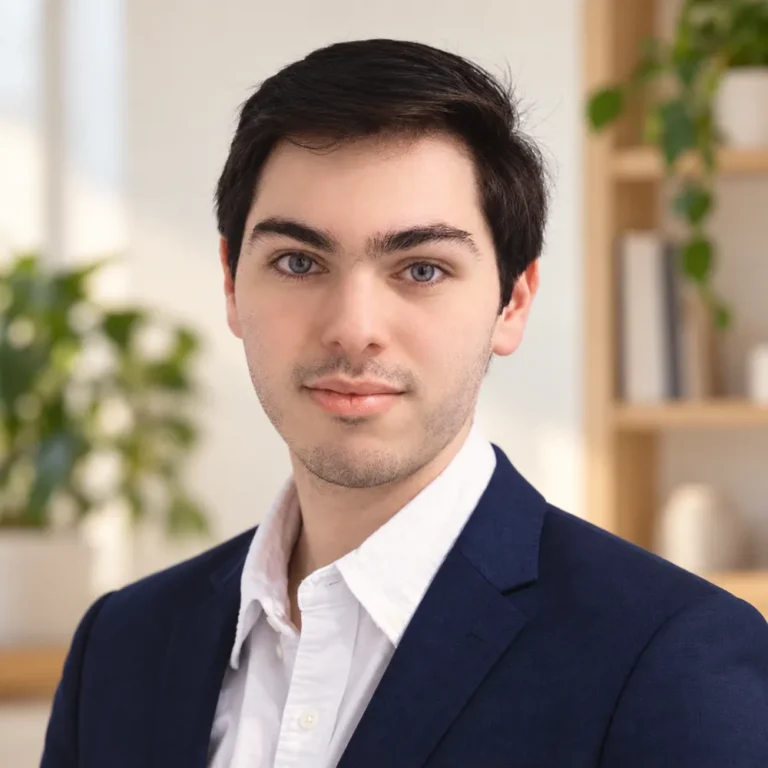 Alexander Cortes, Sales Associate
